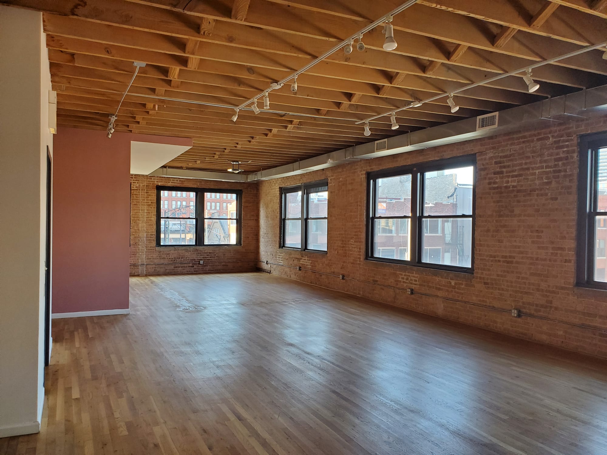 Commercial interior by iJ Design Studio