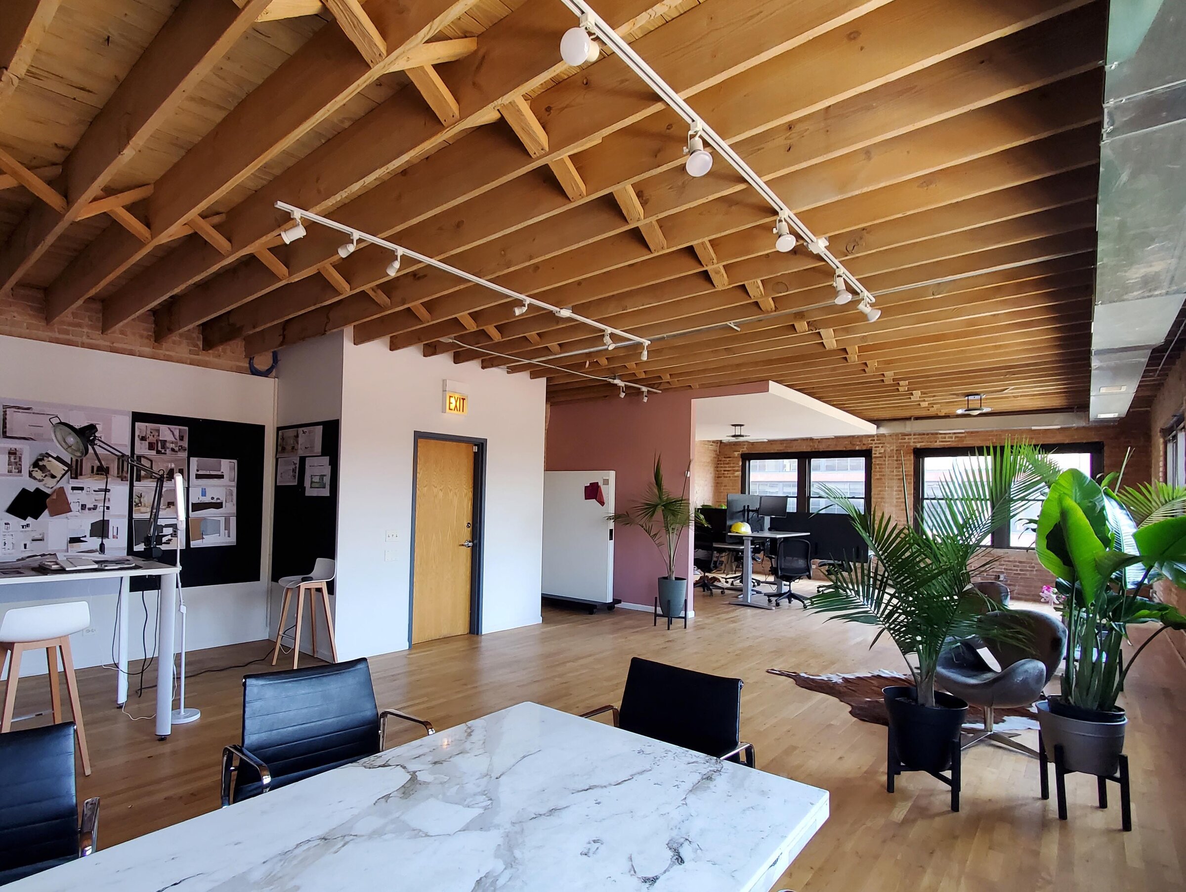 Residential interior by iJ Design Studio